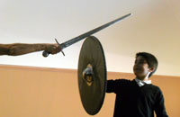 Conferencia sobre armas antiguas en la Escolanía